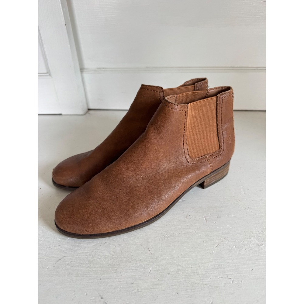 Frye Jillian Chelsea ankle boots in whiskey leather‎ Size 7M